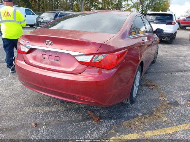 HYUNDAI SONATA GLS - 4