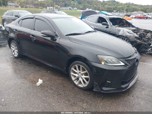 2011 LEXUS IS 