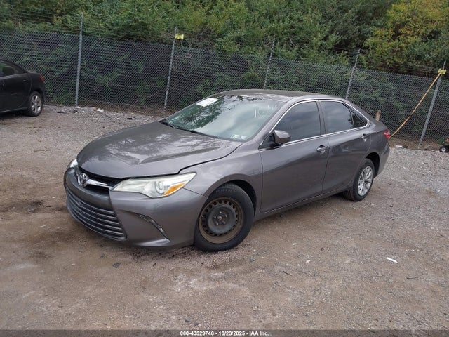 TOYOTA CAMRY - 2