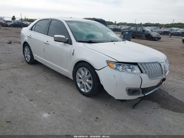 2012 LINCOLN MKZ 