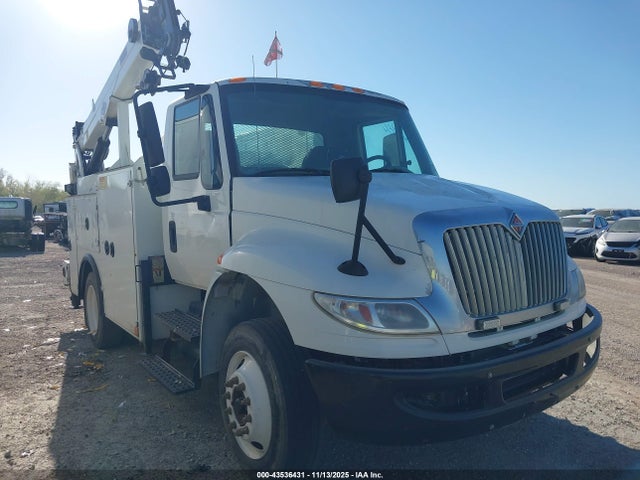 2016 INTERNATIONAL 4000 4300
