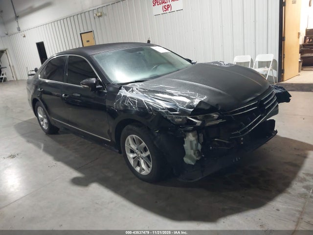 2016 VOLKSWAGEN PASSAT 1.8T S