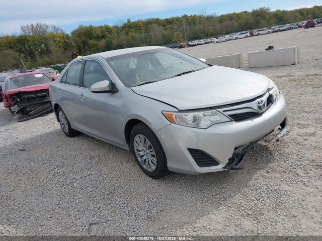 2012 TOYOTA CAMRY LE