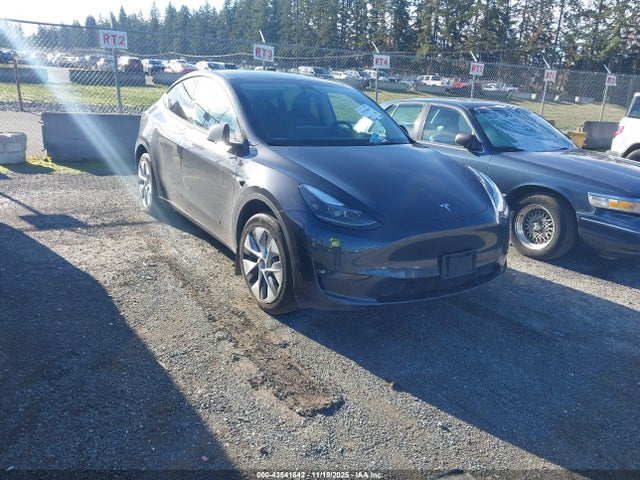 2024 TESLA MODEL Y LONG RANGE DUAL MOTOR ALL-WHEEL DRIVE