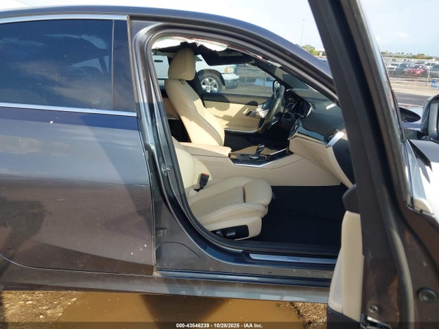 2022 BMW 3 Series, VIN: 3MW5R1J03N8C39777
