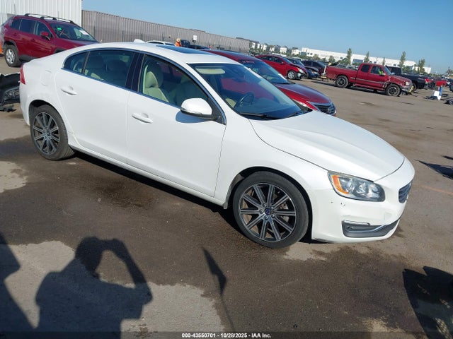 2018 VOLVO S60 T5