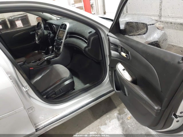 CHEVROLET MALIBU 2LT - 5