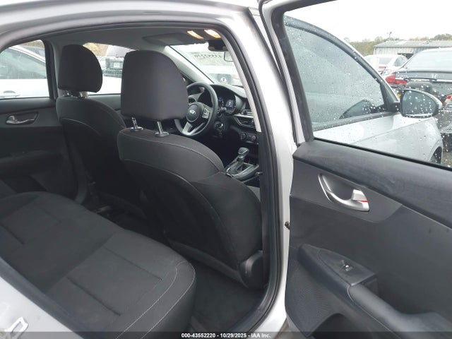 2021 KIA FORTE LXS 照片 8