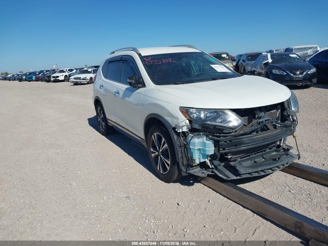 2017 NISSAN ROGUE SL
