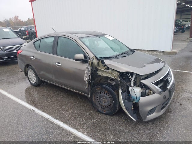 2013 NISSAN VERSA 1.6 SV