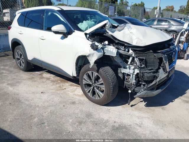 2021 NISSAN ROGUE SV FWD