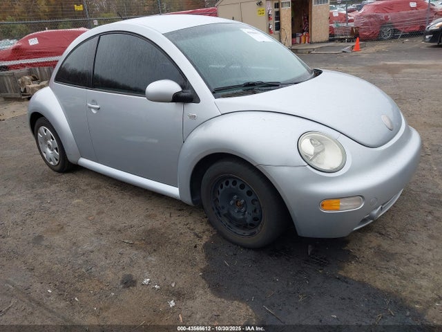 2002 VOLKSWAGEN NEW BEETLE GLS TDI