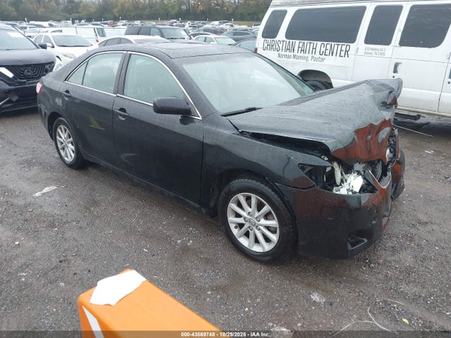 2010 TOYOTA CAMRY XLE