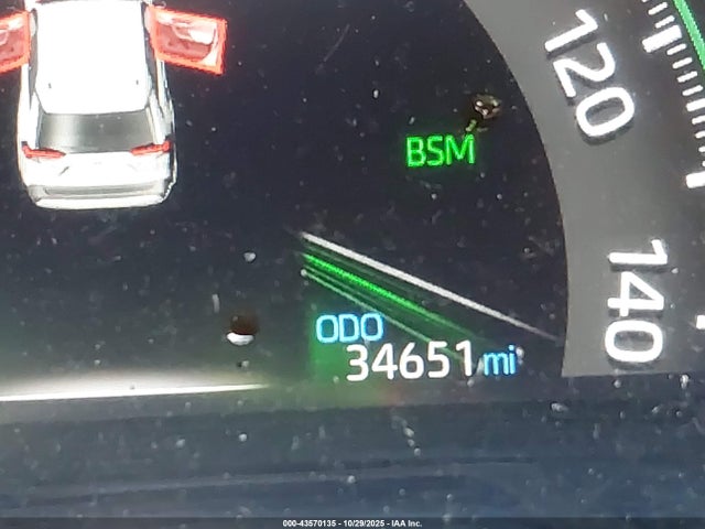 2023 TOYOTA RAV4 XLE 7