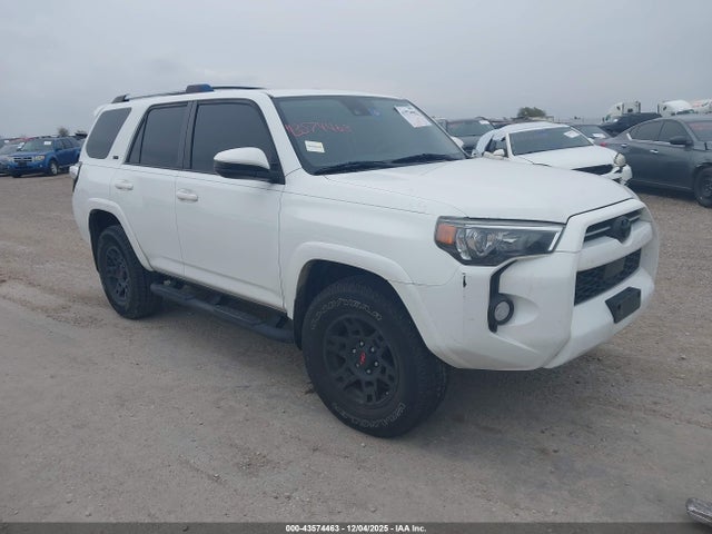2020 TOYOTA 4RUNNER SR5