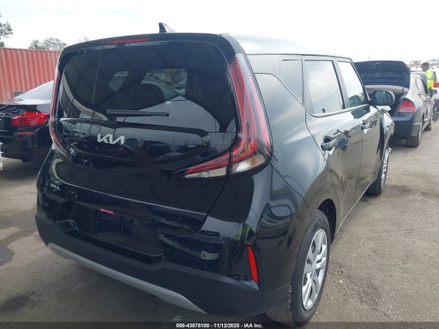 2025 KIA SOUL LX 照片 4