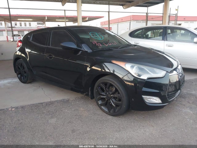 2013 HYUNDAI VELOSTER BASE W/BLACK