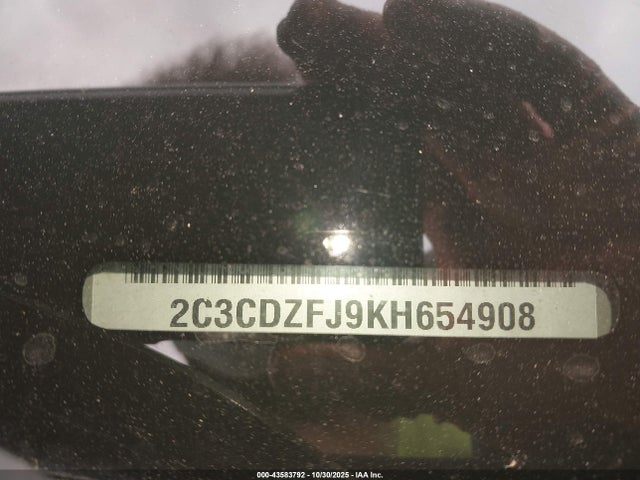 DODGE CHALLENGER R/T SCAT PACK - 9