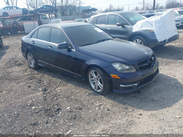 2012 MERCEDES-BENZ C 300 LUXURY 4MATIC/SPORT 4MATIC