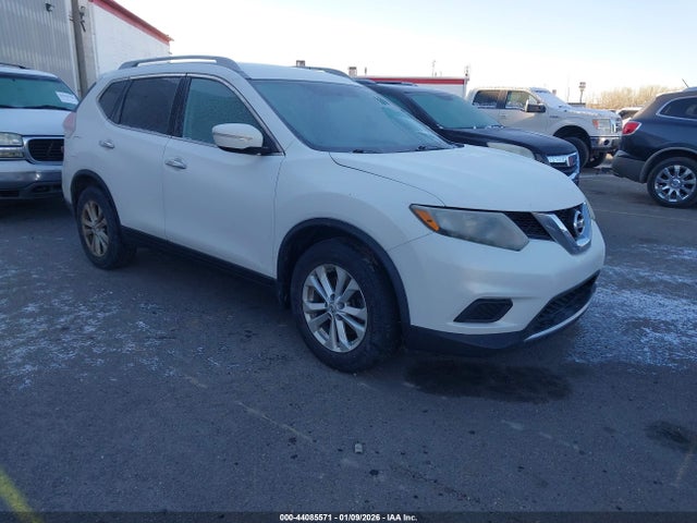 2014 NISSAN ROGUE SV