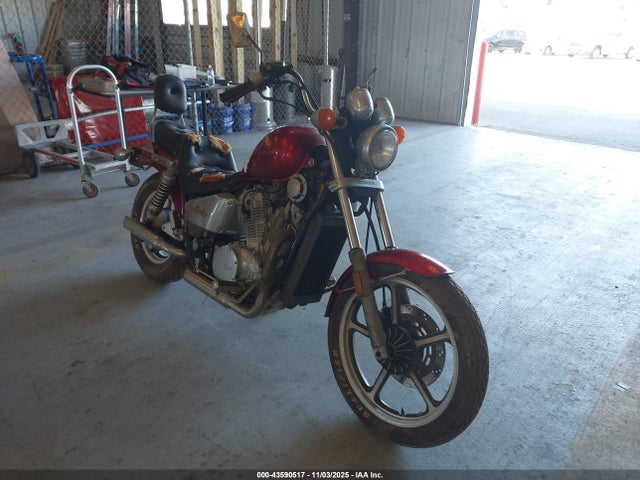1987 HONDA VT700 C