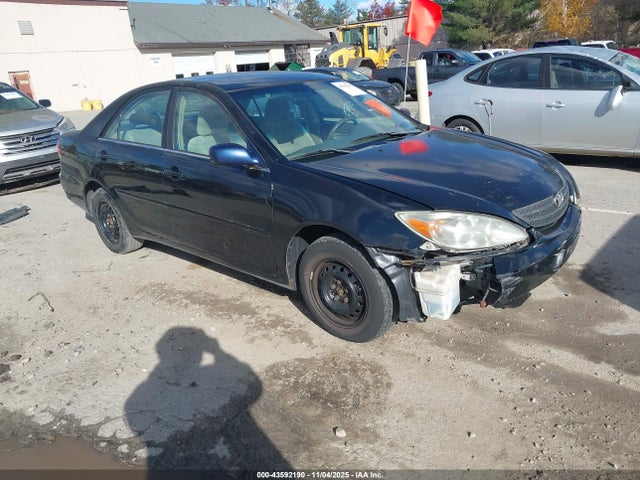 2003 TOYOTA CAMRY LE