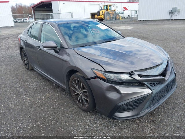 2021 TOYOTA CAMRY SE AWD