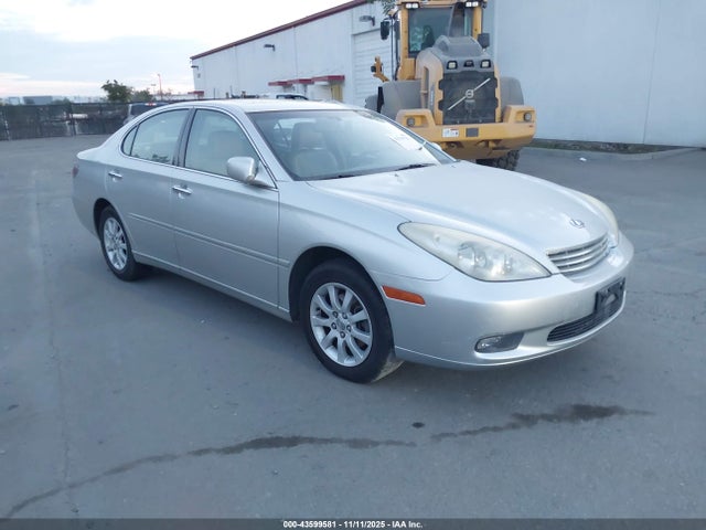 2004 LEXUS ES 
