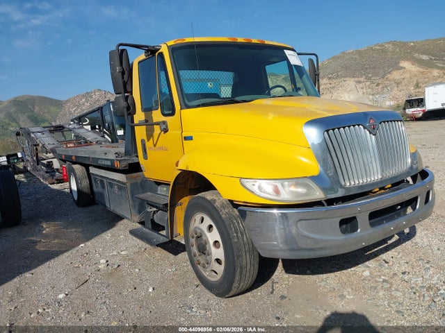 2013 INTERNATIONAL 4000 4300