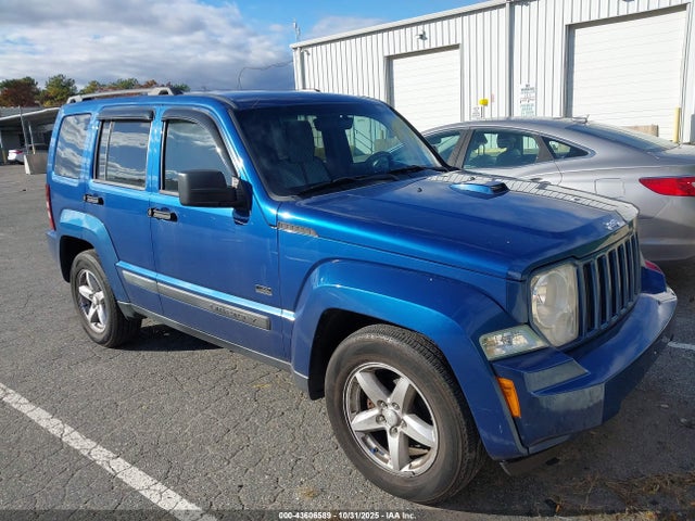 2009 JEEP LIBERTY SPORT