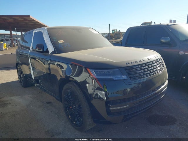 2025 LAND ROVER RANGE ROVER P530 SE 7 SEAT