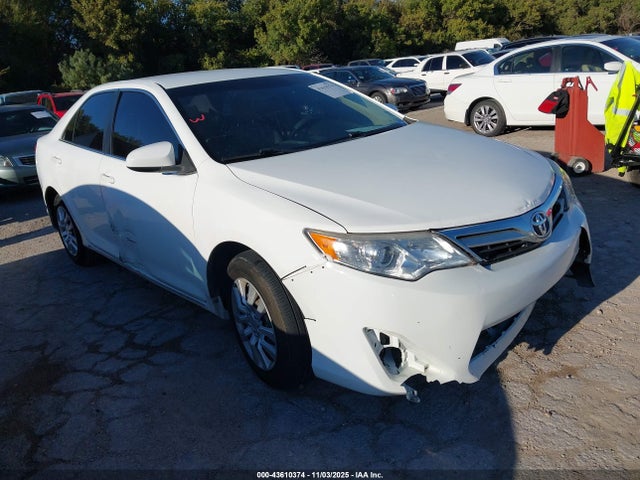 2012 TOYOTA CAMRY LE