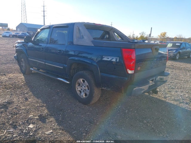 CHEVROLET AVALANCHE - 3