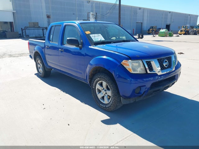 2013 NISSAN FRONTIER SV