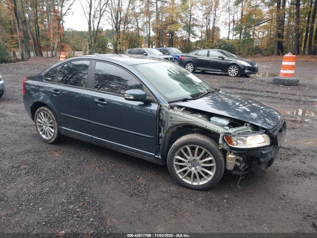 2011 VOLVO S40 
