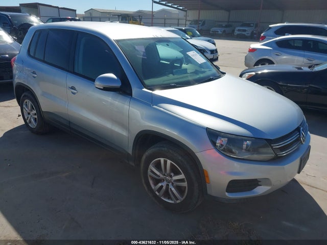 2012 VOLKSWAGEN TIGUAN S