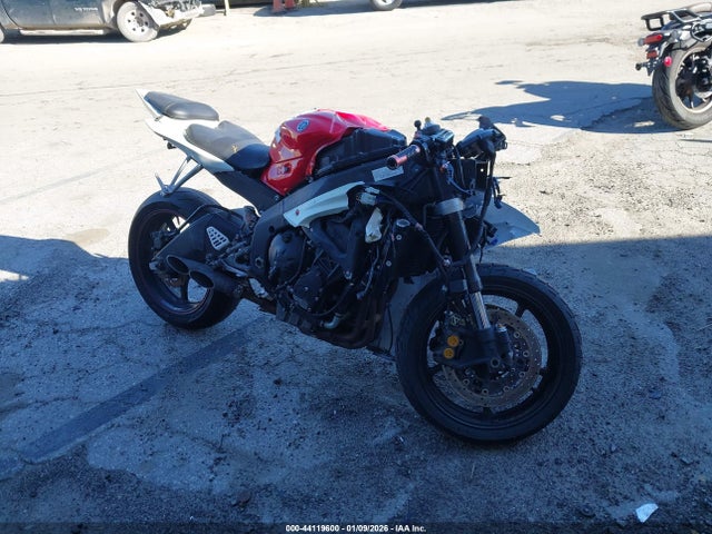 2013 YAMAHA YZF 