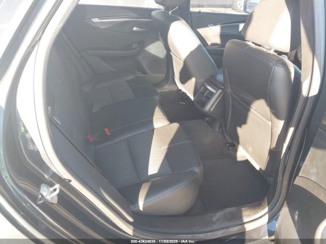 2018 Chevrolet Impala, VIN: 2G1105S32J9170403