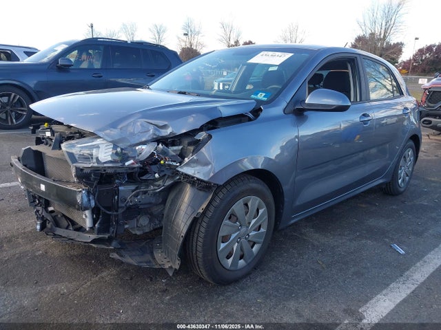 KIA RIO 5-DOOR S - 2