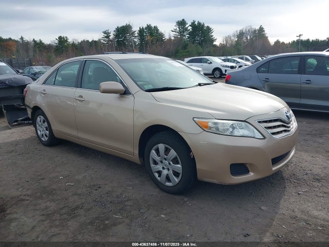 2010 TOYOTA CAMRY LE