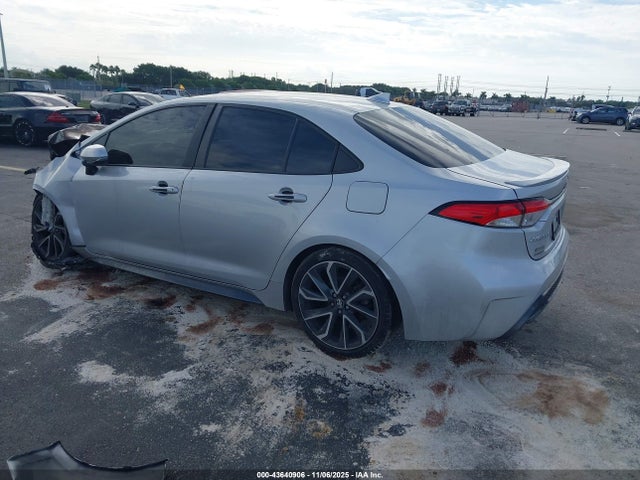 2021 TOYOTA COROLLA SE 3