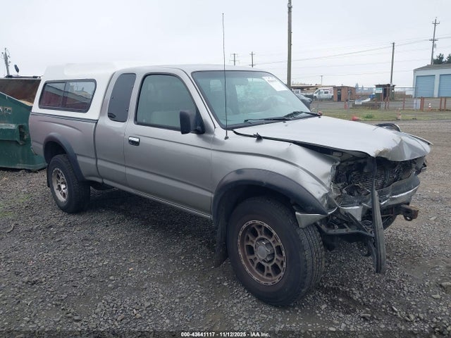 2004 TOYOTA TACOMA PRERUNNER