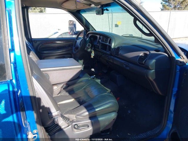 DODGE RAM 2500 ST - 5