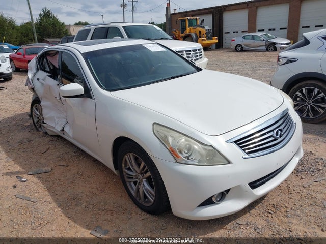 2011 INFINITI G37 