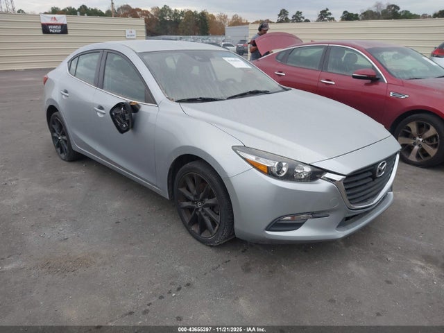 2018 MAZDA MAZDA3 TOURING