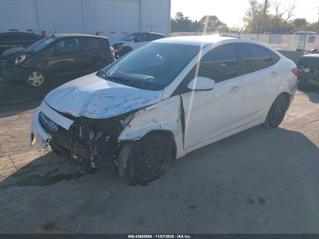 HYUNDAI ACCENT SE - 2