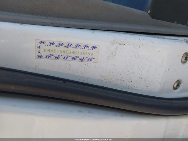 HYUNDAI ACCENT SE - 9