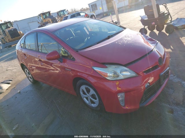 2014 TOYOTA PRIUS THREE