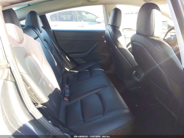 2022 Tesla MODEL 3 LONG RANGE DUAL MOTOR ALL-WHEEL DRIVE 照片 8