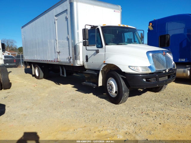 2018 INTERNATIONAL DURASTAR 4300 